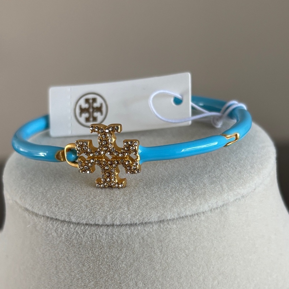 ⚜️Tory Burch Blue Enamel Bracelet with Gold and clear Crystals Embellishment ⚜️